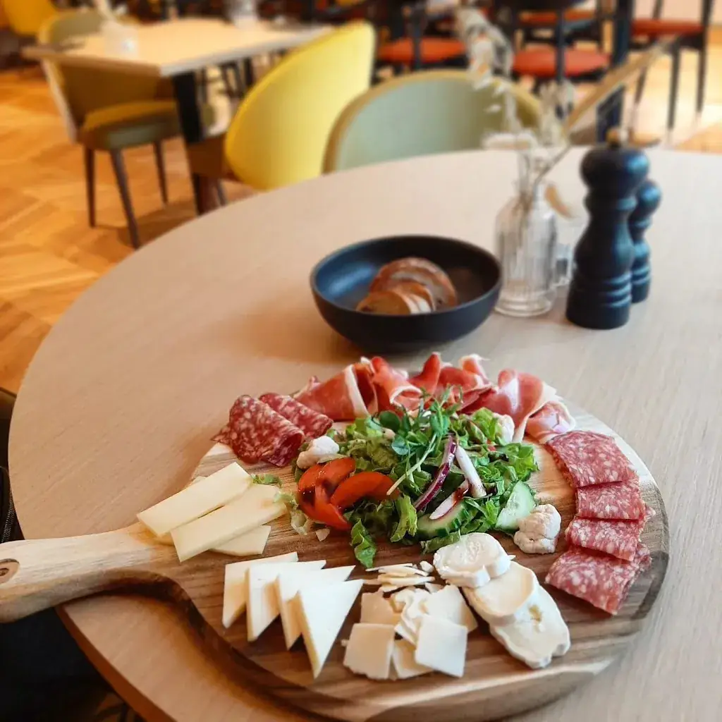 LYSANNE Restaurant_Bondues_menu_image_1