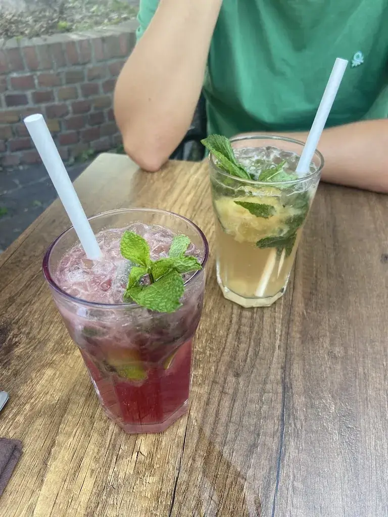 Samantha RIOLO_Le Lanna_Bondues_review