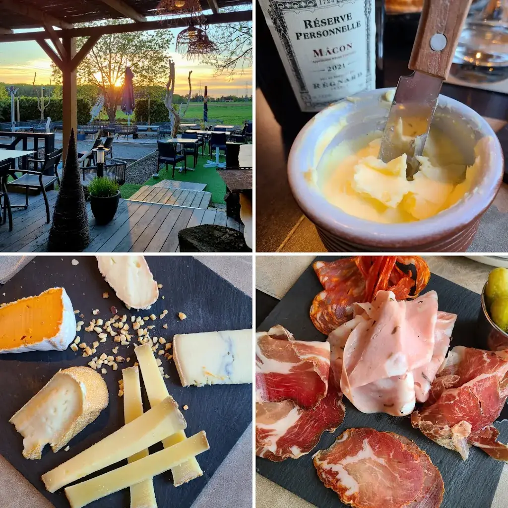 Donna Hughes_O'3 Petits Cochons_Bondues_review