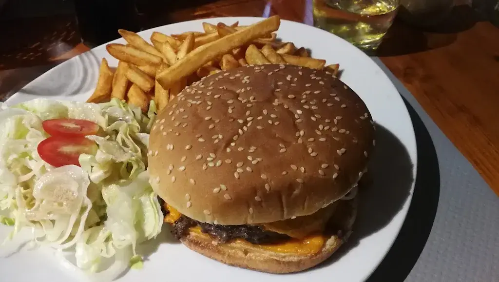 Menu_La Petite Auvergne_Condat_imagen_3