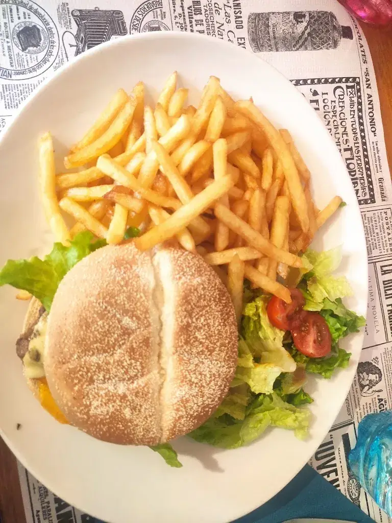 Vivie G_La Petite Auvergne_Condat_reseña