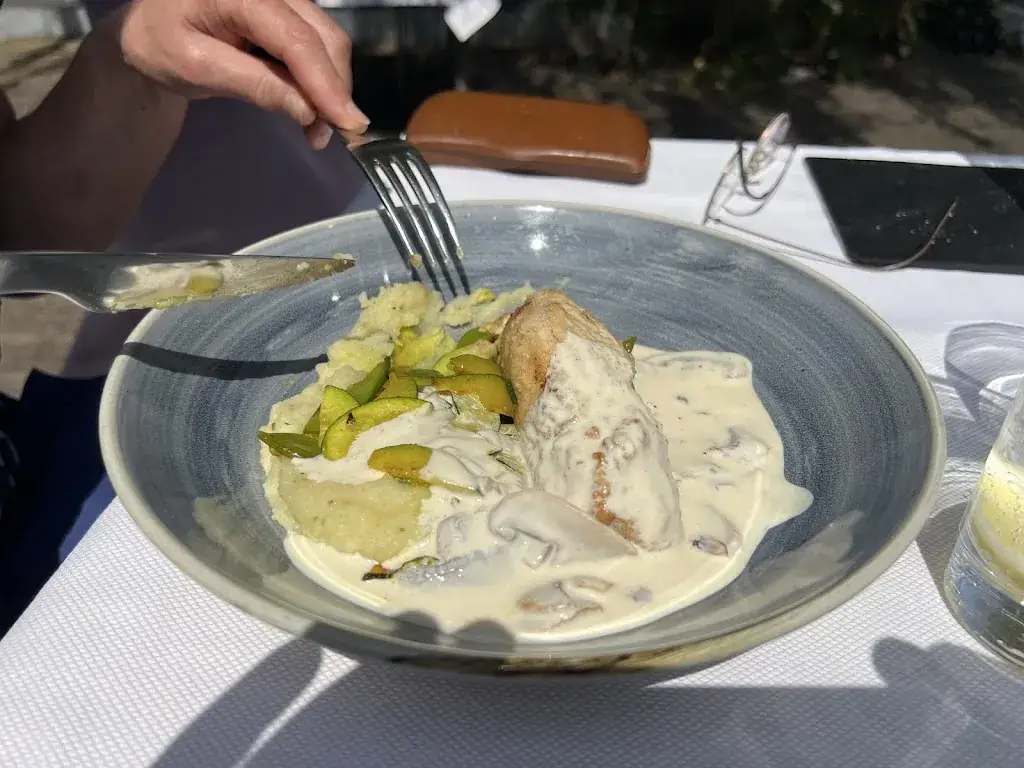 Simon Meyers_Le Septentrion_Marcq-en-Barœul_review