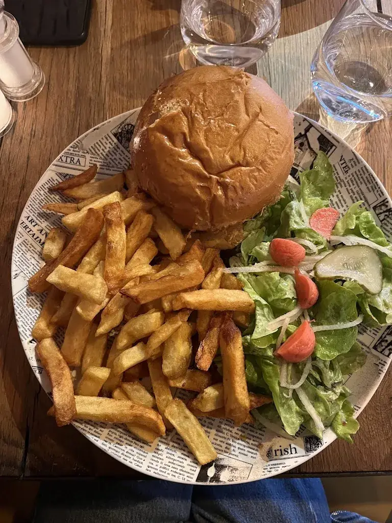 jeanne tnr_TWO D_Marquette-lez-Lille_review