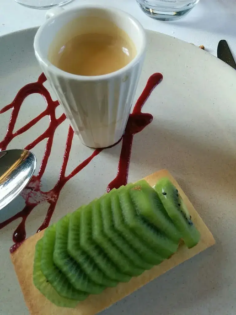 Hélène J._Le Manoir_Marcq-en-Barœul_review