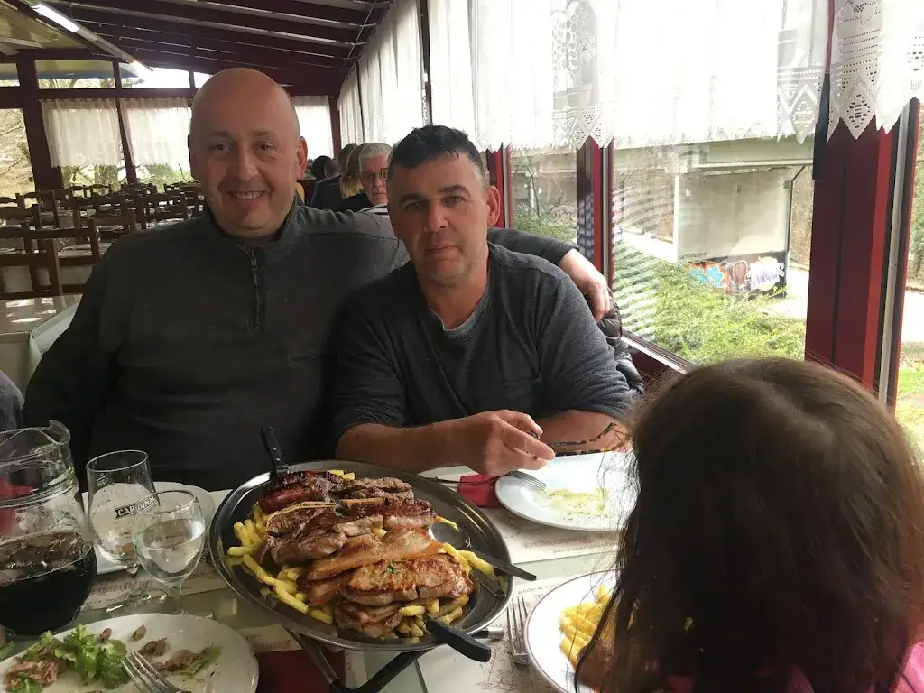 Joaquin Diaz Mingarro_Centre Espagnol_Bussigny_review