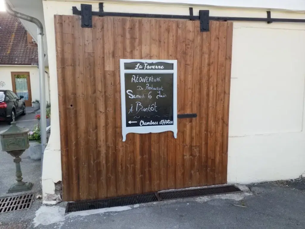 La Taverne -- restaurant in Buire-le-Sec