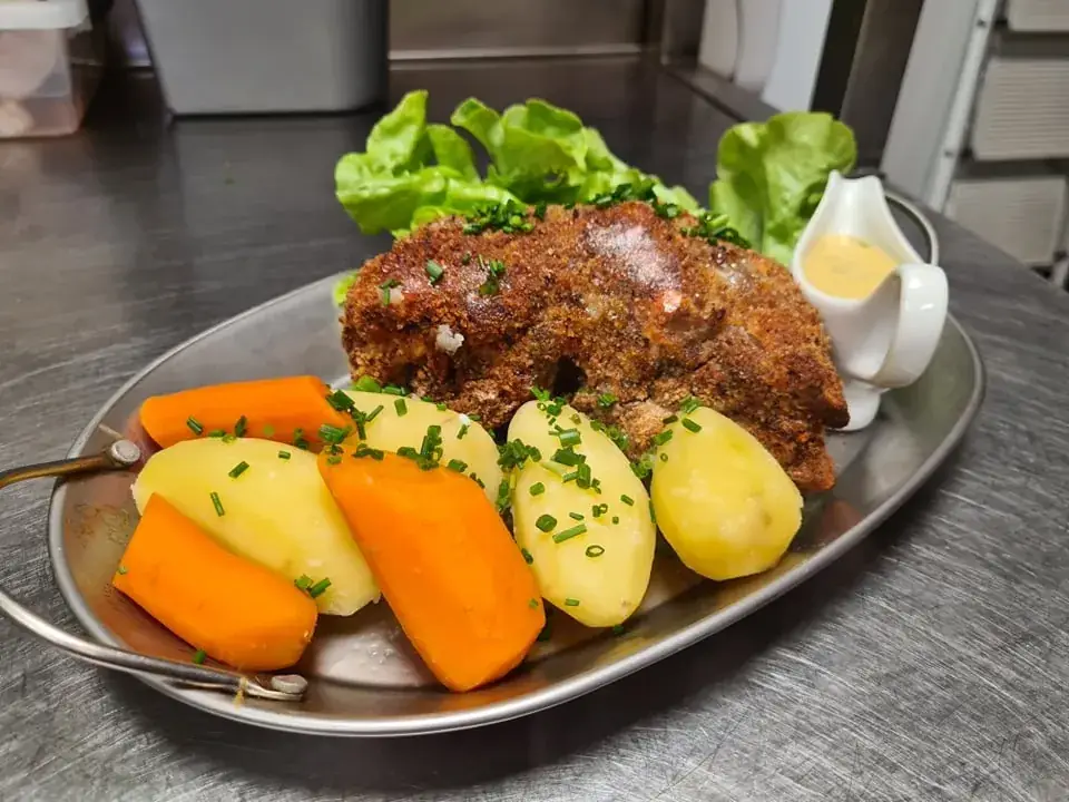 Restaurant Chez Valentin_Corbelin_slider_image_2