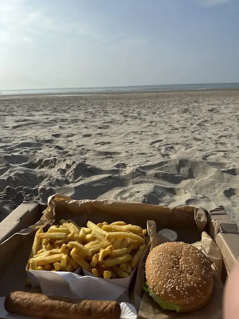 Le Galuzo_Bray-Dunes_slider_image_2