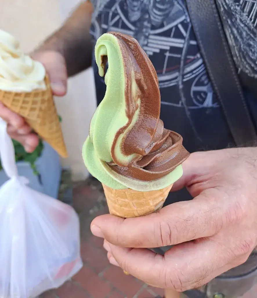 Le Galuzo_Bray-Dunes_slider_image_3