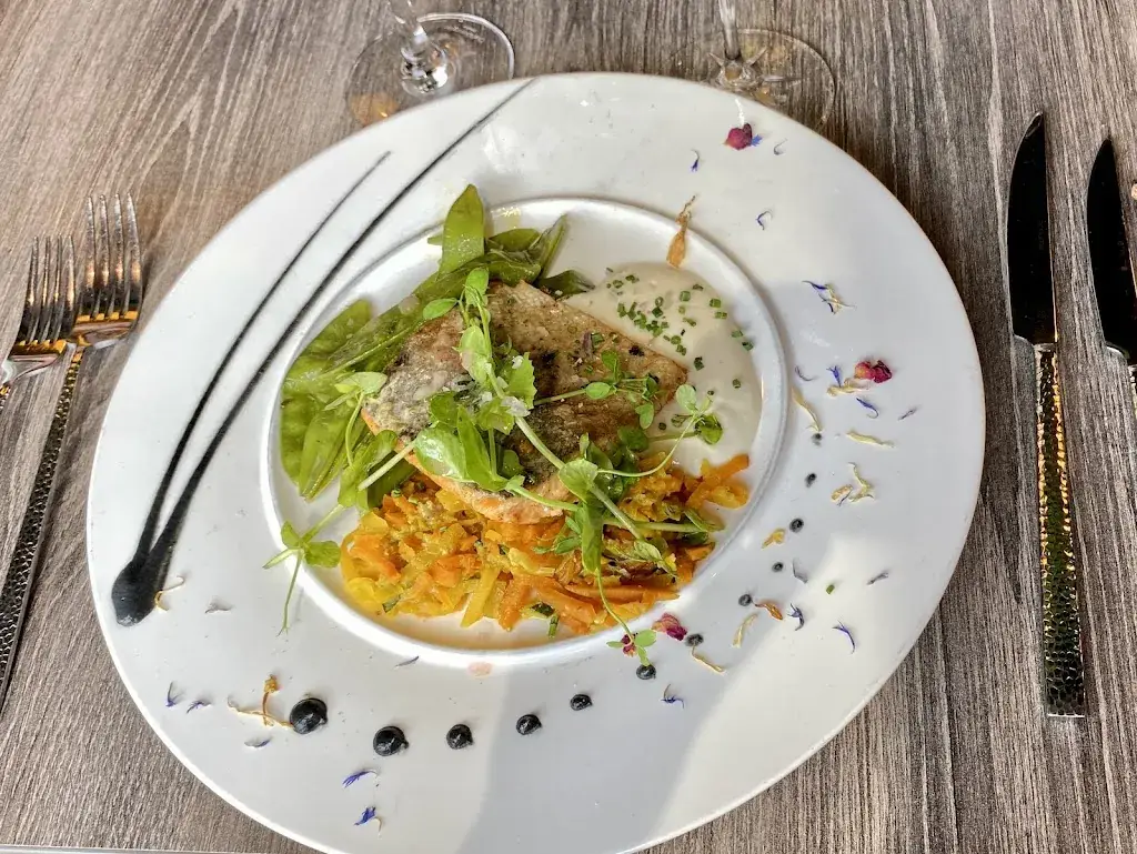 Restaurant L’inédit - Salle de Réception - Traiteur Bruay-La-Buissière_Bruay-la-Buissière_slider_image_3