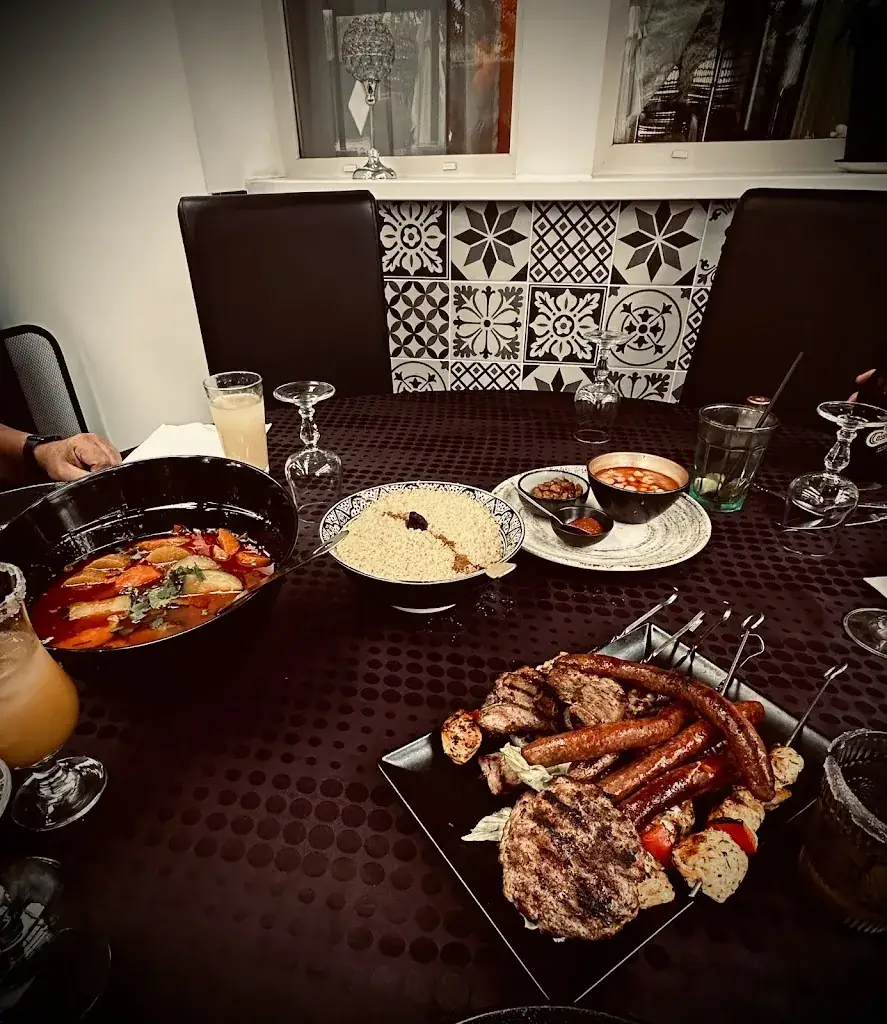 Anne Sophie Stasky_Restaurant Le Méditerranéen_Bruay-la-Buissière_reseña