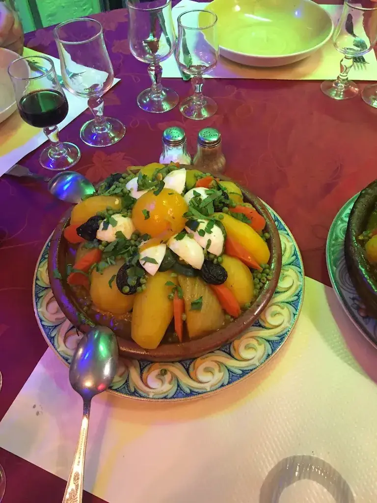 Restaurant Le Méditerranéen_Bruay-la-Buissière_slider_image_3