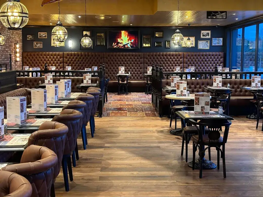 Au Bureau - Pub et Brasserie restaurant in Bruay-la-Buissière