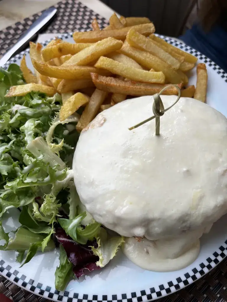 Vincent Lépine_Café Brasserie Le Marmottan Cuisine traditionnelle et familiale loto presse pmu_Bruay-la-Buissière_review