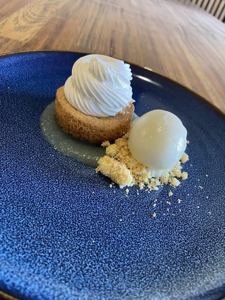 Café -Restaurant de la Loire_Coubon_slider_image_2