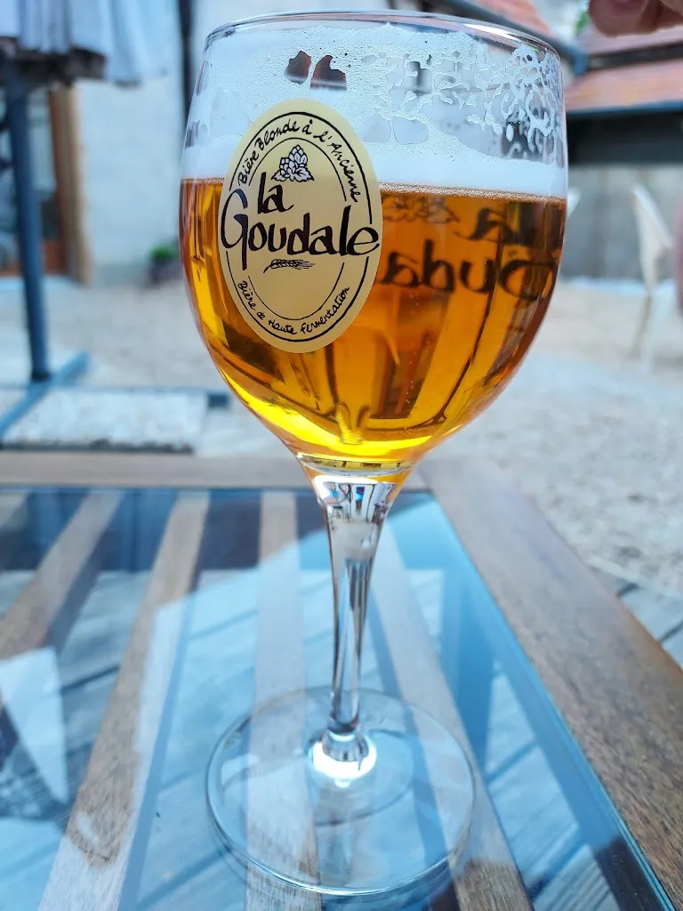 Teddy DUGROSPREZ_Le Code Bar_Ribécourt-Dreslincourt_review