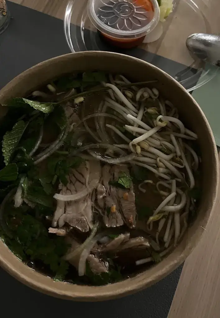 chc py_căntin vietnamese comfort food_Bern_review