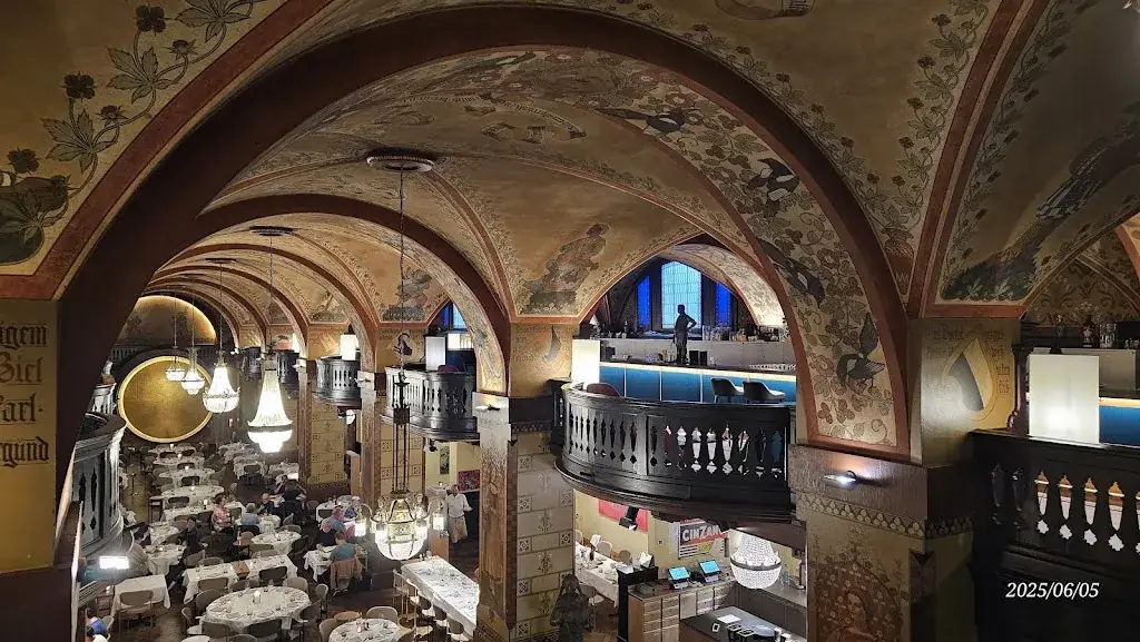 Kornhauskeller Restaurant & Bar_Bern_slider_image_3