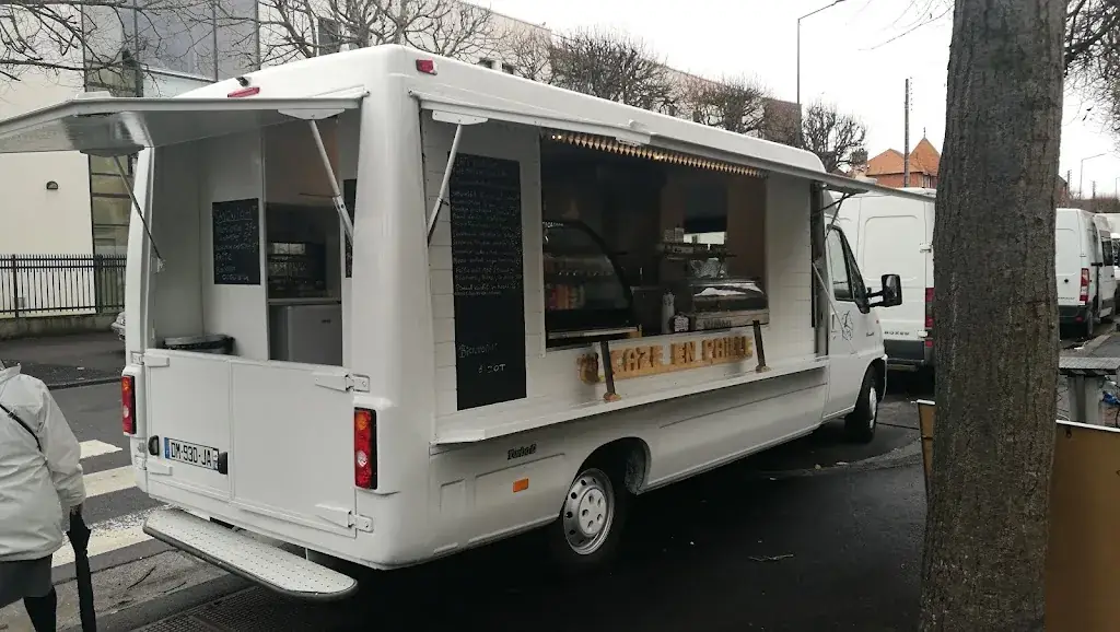 Ti Caze En Paille_Cagny_slider_image_2