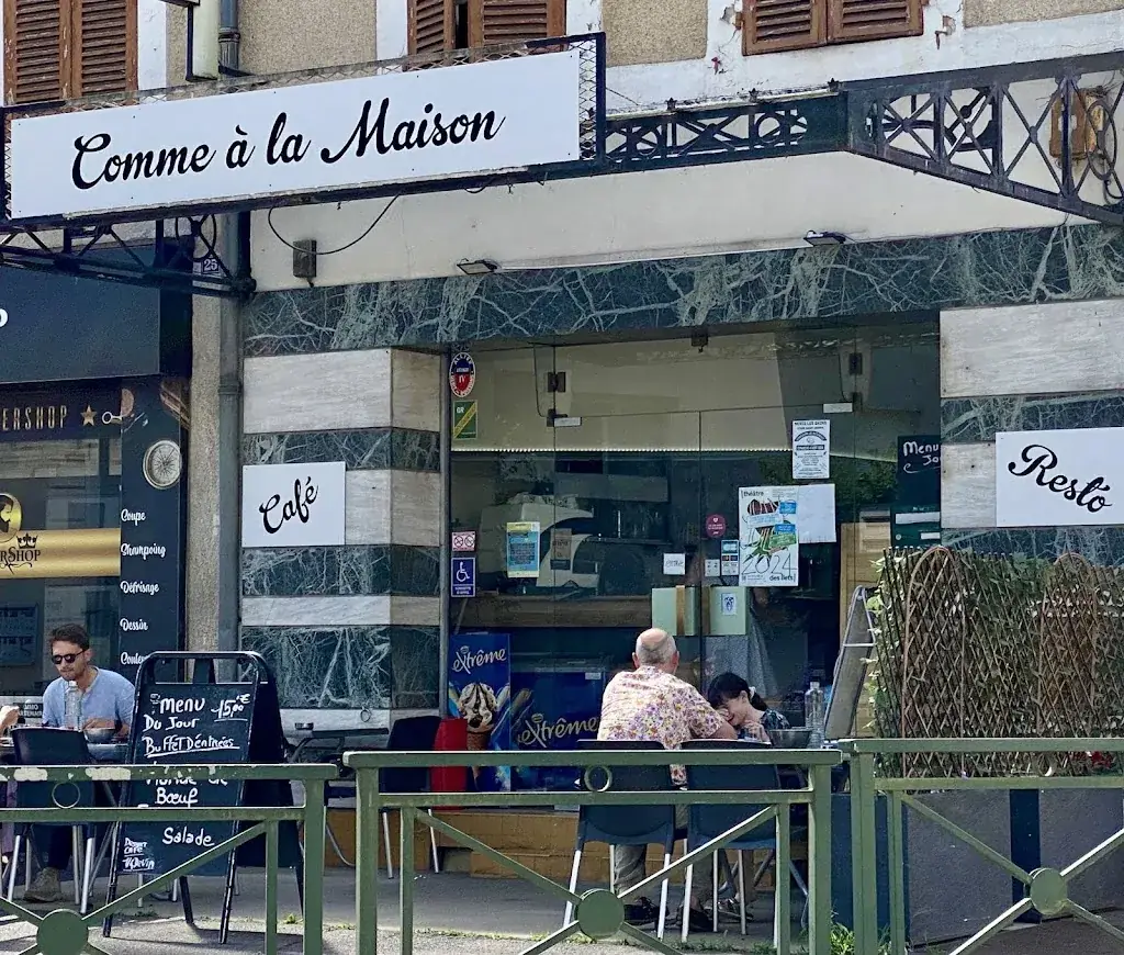 Sammy Gildroy_Comme à la Maison_Commentry_review