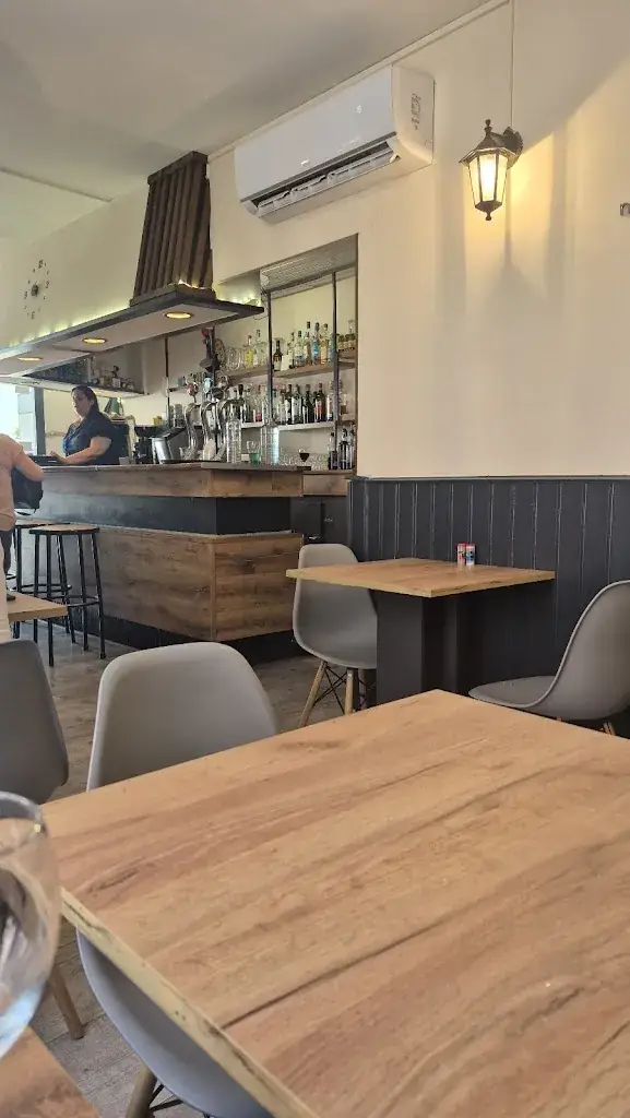 Lp Tajines_Comme à la Maison_Commentry_review