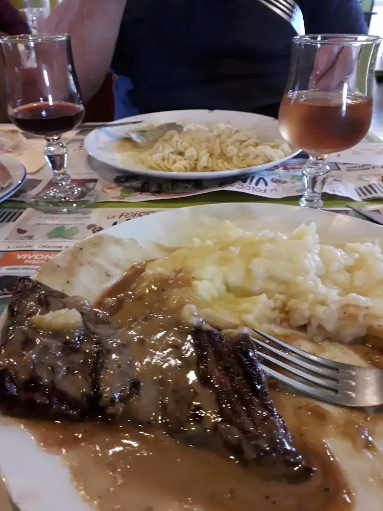 Au Vert Galant_Giberville_slider_image_3