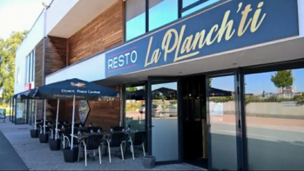 LA PLANCH'TI restaurant in Carvin