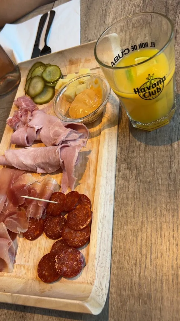 léa pruvot_Le 185 restaurant_Carvin_review