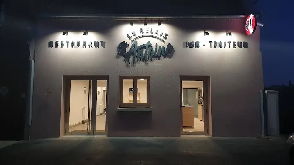 Le Relais Saint Antoine restaurant in Catenoy