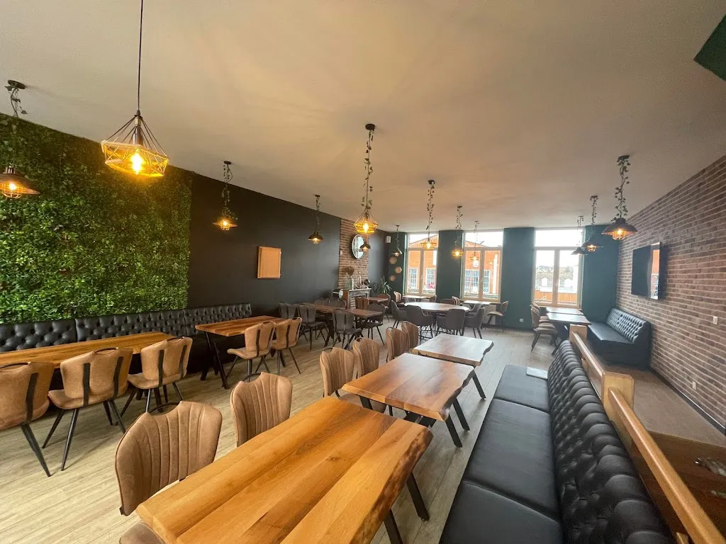 l'Entracte café_Caudry_slider_image_3