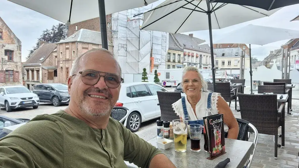 monique top_Le Resto De Fed_Cassel_review