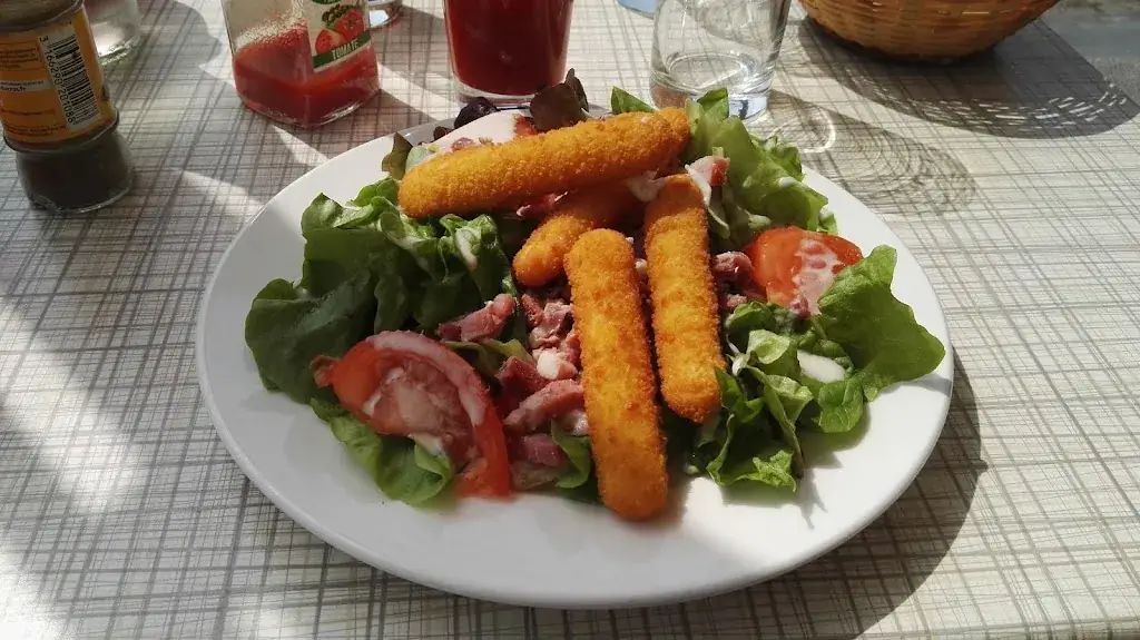 A l'Hôtel de Ville_Cassel_slider_image_3