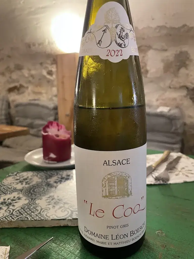 Jessica Raia-Long_La Cave 204_Château-Thierry_review