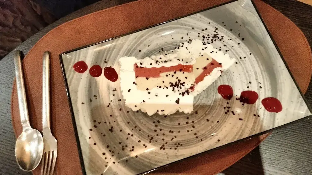 Lin Dalile_Le Channel_Calais_Bewertung