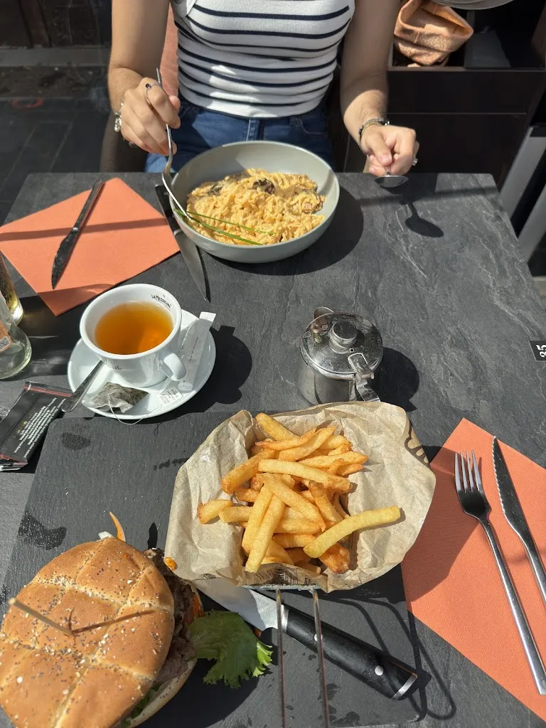 Flavio Rodriguez_La Terrasse_Calais_recensione