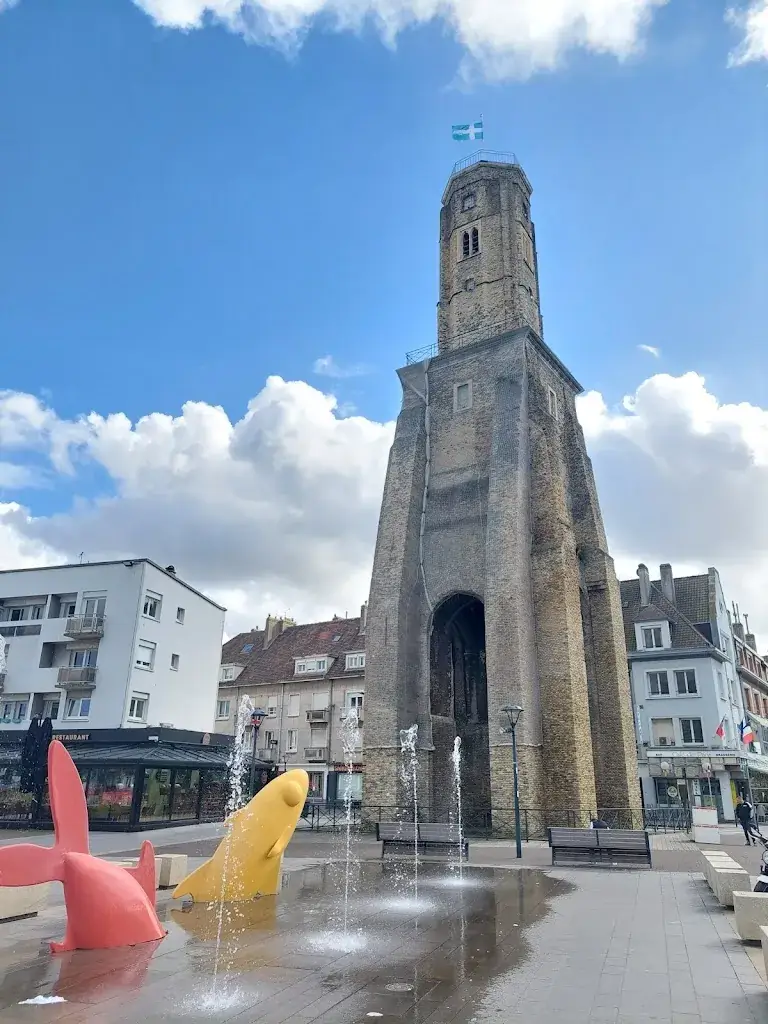 Café de la tour_Calais_slider_image_3