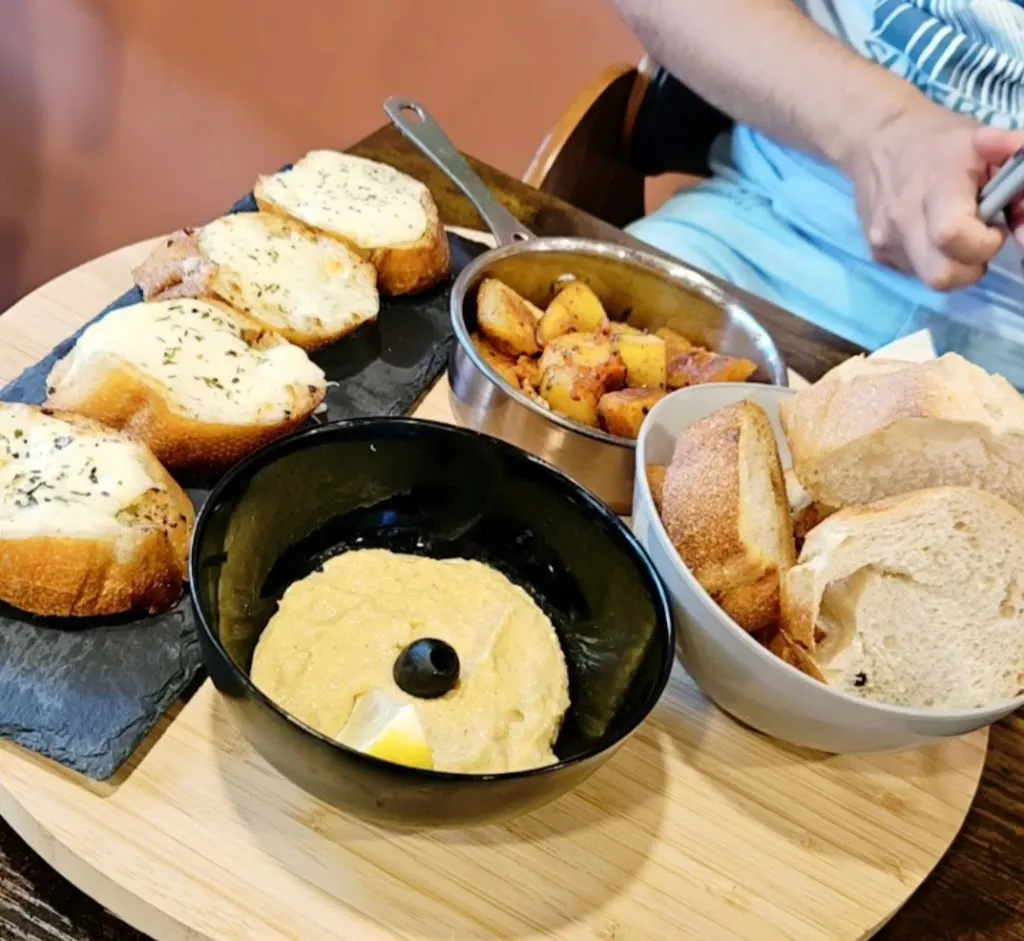 Marion Marlard_Maison Beef_Calais_review