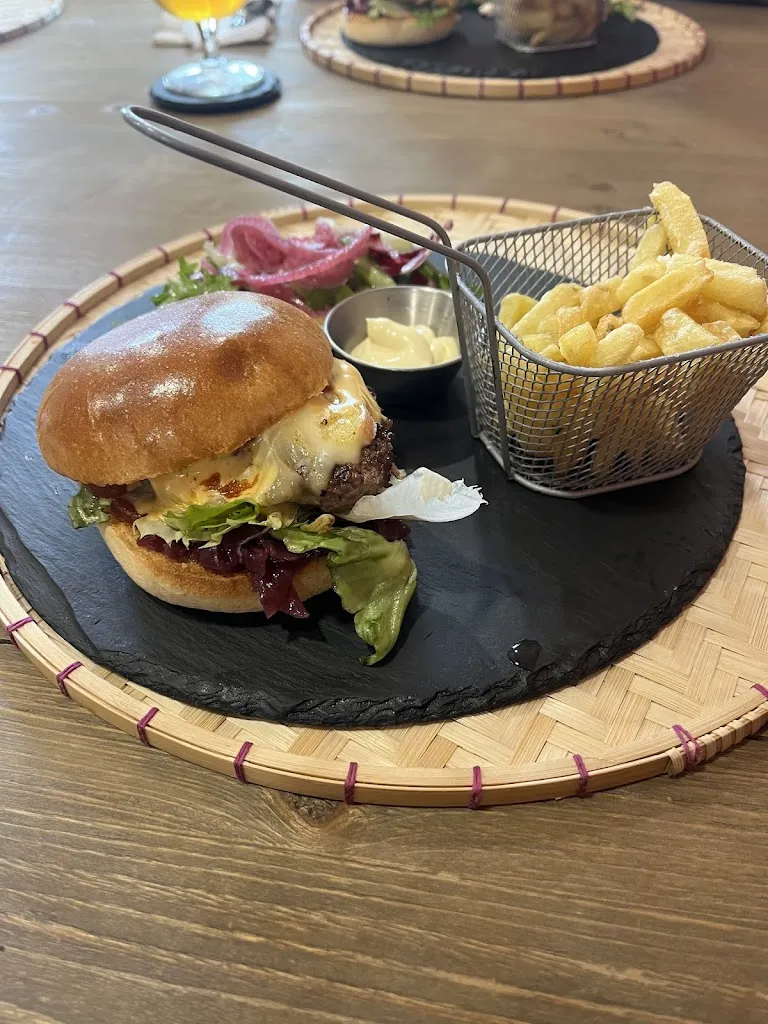 Jules Moreau_Maison Beef_Calais_review