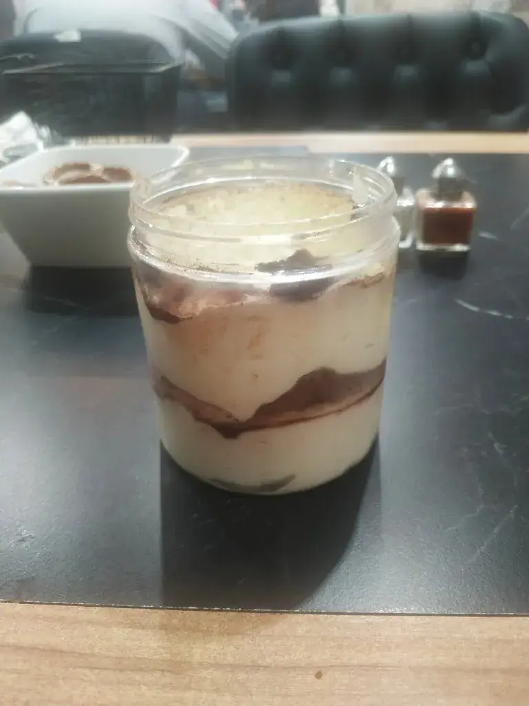 Frank Alphonse_Le Foodies_Calais_review