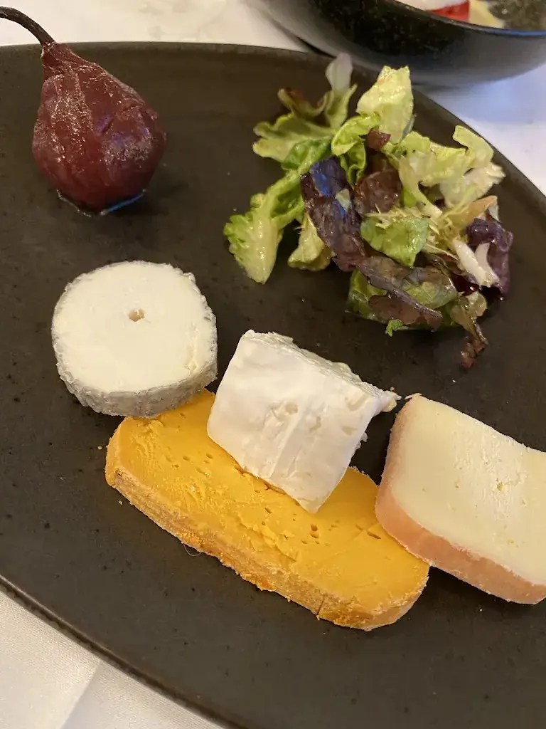 Glen Lukasik_HISTOIRE ANCIENNE_Calais_review