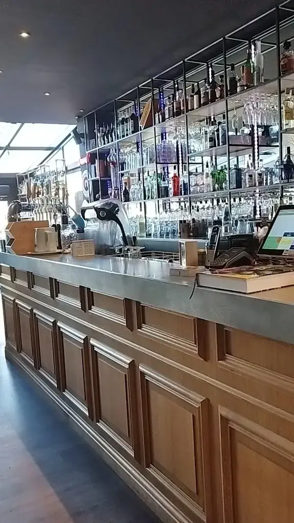 L’atelier, Père et fils - Calais_Calais_slider_image_2