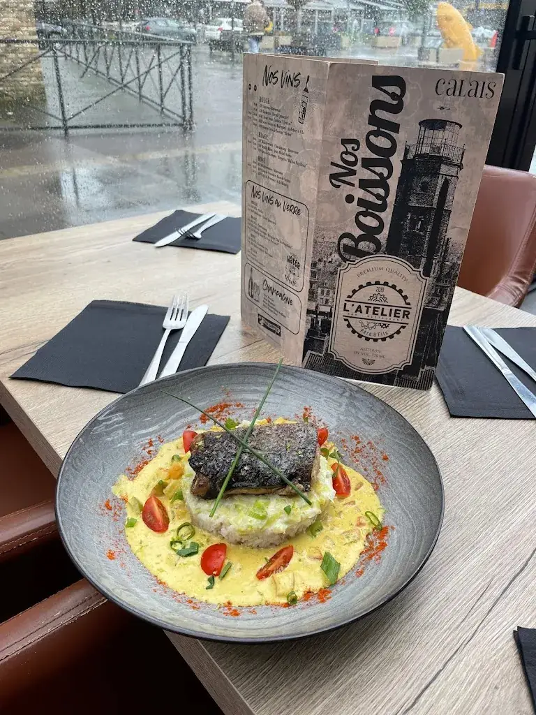 L’atelier, Père et fils - Calais_Calais_slider_image_3