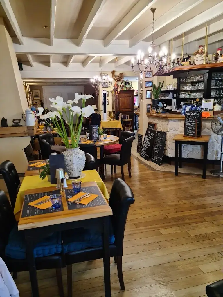 Chris winter_AU COQ D'OR_Calais_review