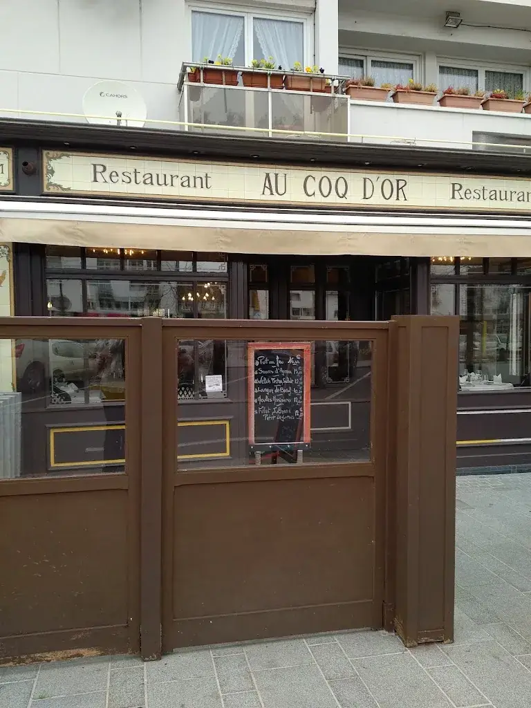 Peter Harvey_AU COQ D'OR_Calais_review