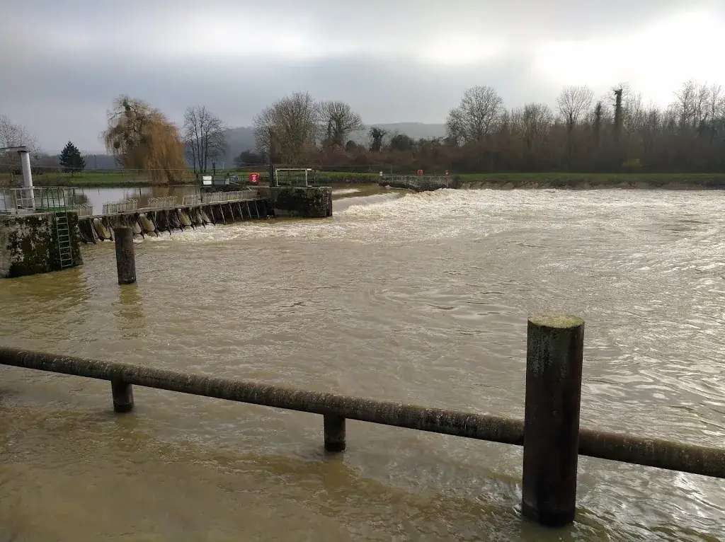 Guinguette le BAC_Charly-sur-Marne_slider_image_3