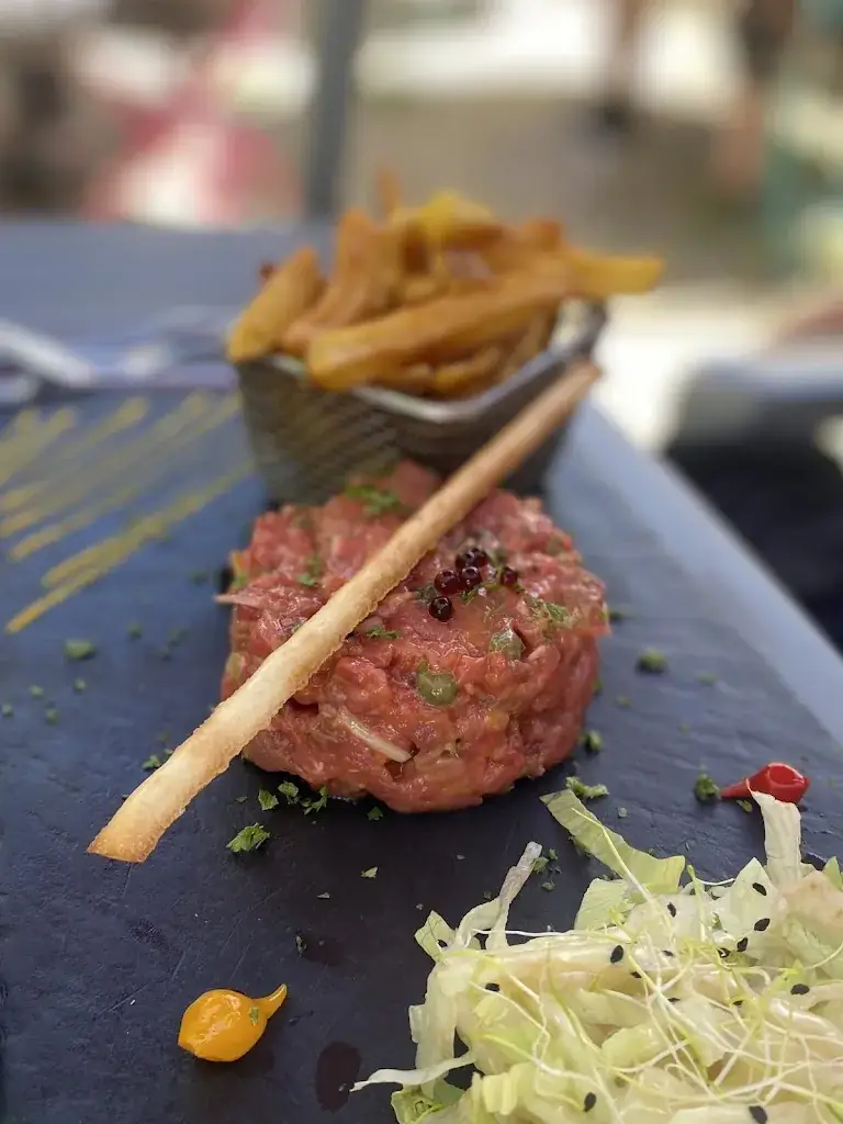 L'Auberge du Lion d'Or Nanteuil_Nanteuil-sur-Marne_slider_image_2