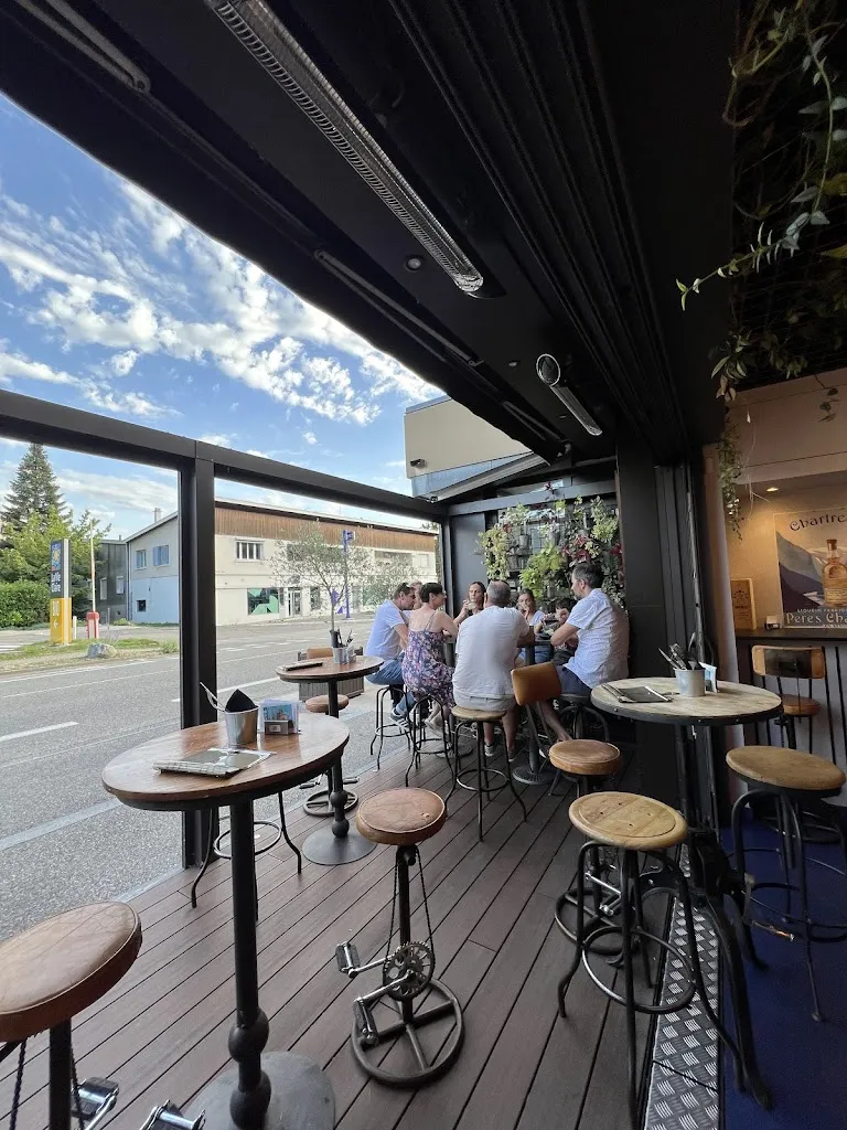 Jessica Sanchez_Comptoir 28_Corenc_review