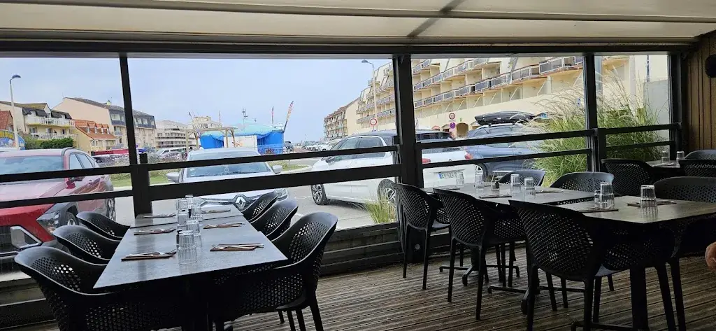 La Terrasse _Camiers_slider_image_3