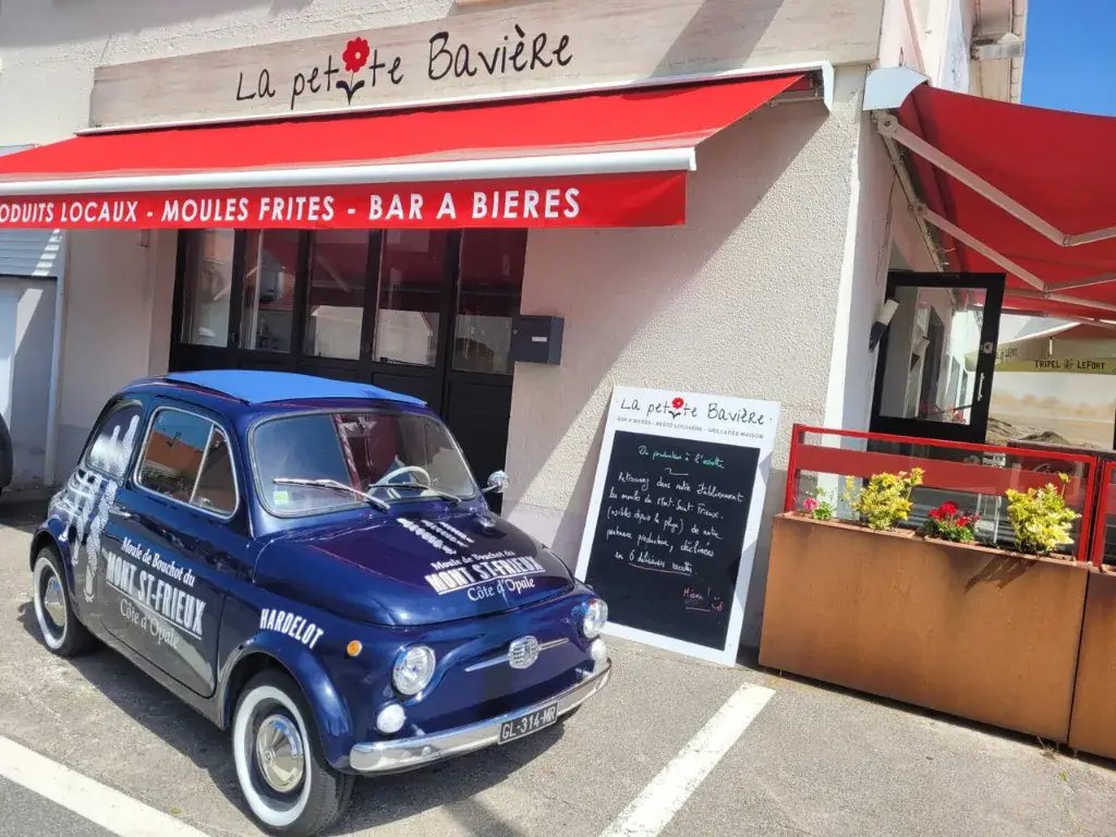 La petite Bavière restaurant in Camiers