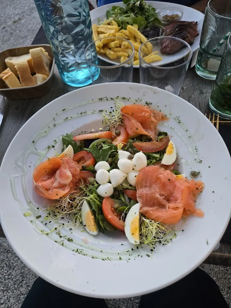 Soso Guillot_La capitainerie_Château-Thierry_review